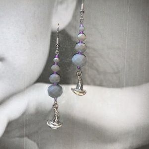Sparkly Faceted Grey Gray Glass Beads Chandelier Drop Dangle Earrings Witch Hat